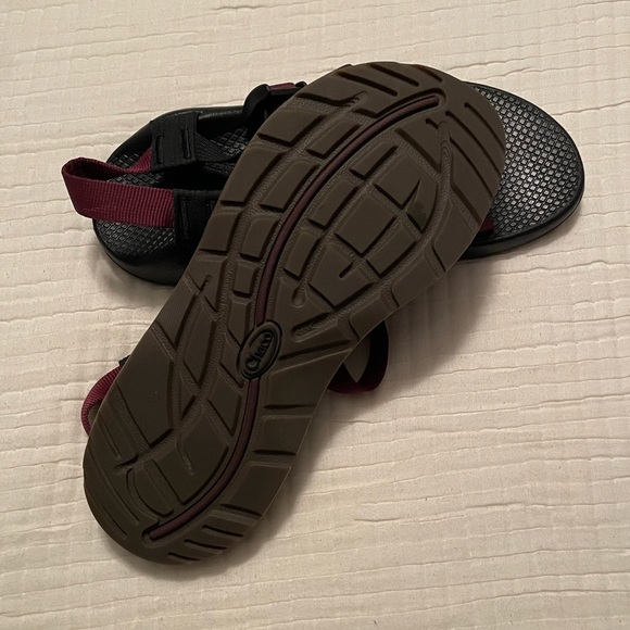 Z2 Chacos - Picture 2 of 5